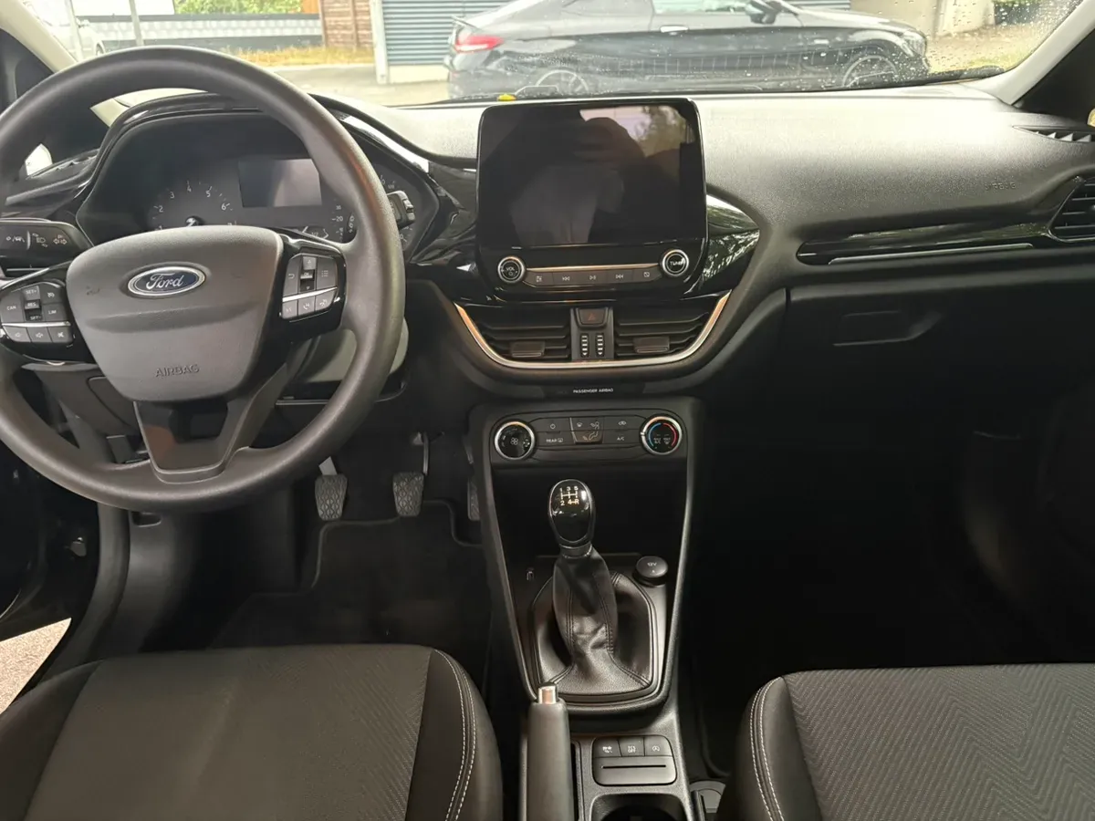 Ford Fiesta 2022 photo 3