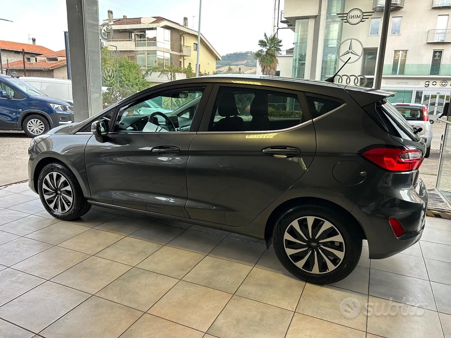 Ford Fiesta 2023 photo 2