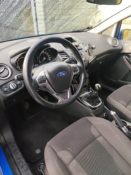 Ford Fiesta 2013 photo 5