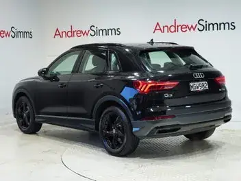 Audi Q3 2019 photo 3