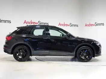 Audi Q3 2019 photo 4