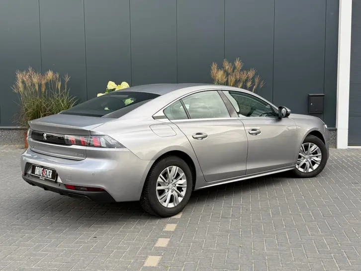 Peugeot 508 2021 photo 3