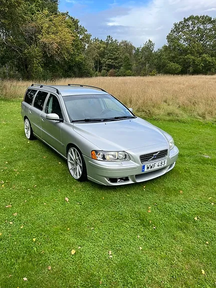 Volvo V70 2006 photo 2