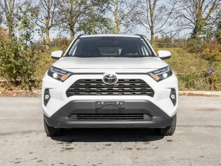 Toyota Rav4 2025 photo 4