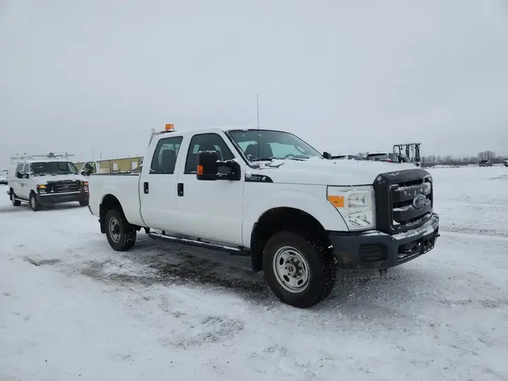 Ford F-250 Super Duty 2015 photo 2