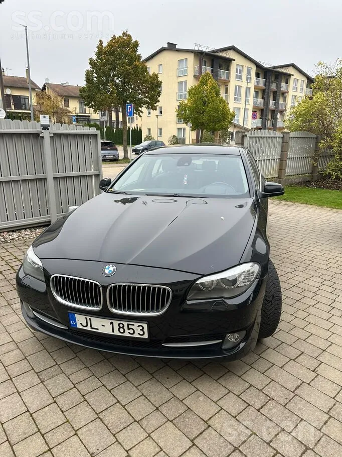 BMW 525 2010 photo 3