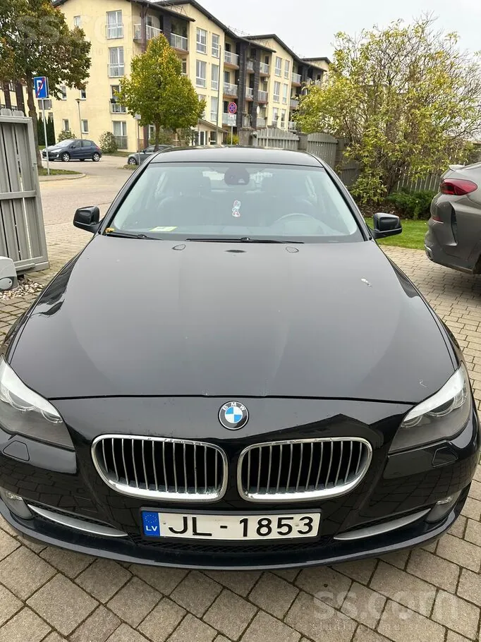BMW 525