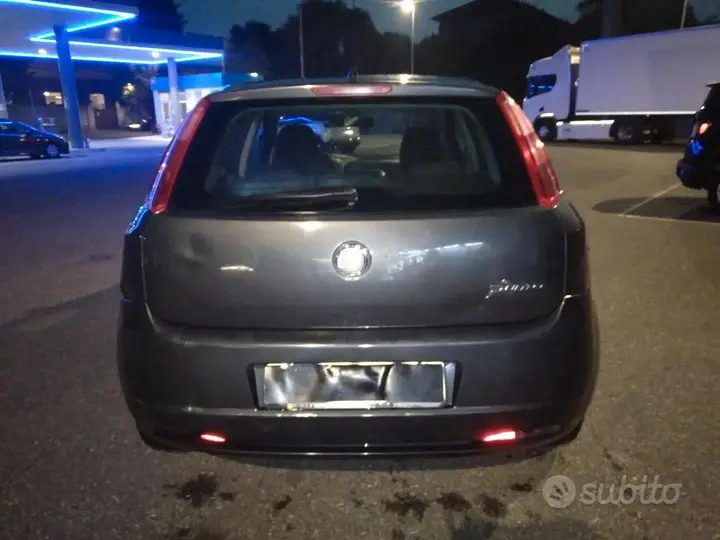 Fiat Punto Evo 2011 photo 5