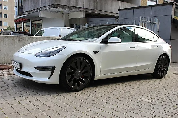 Tesla Model 3 2021 photo 2