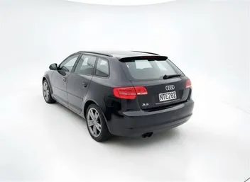 Audi A3 2010 photo 4