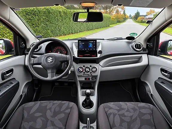 Suzuki Alto 2011 photo 5