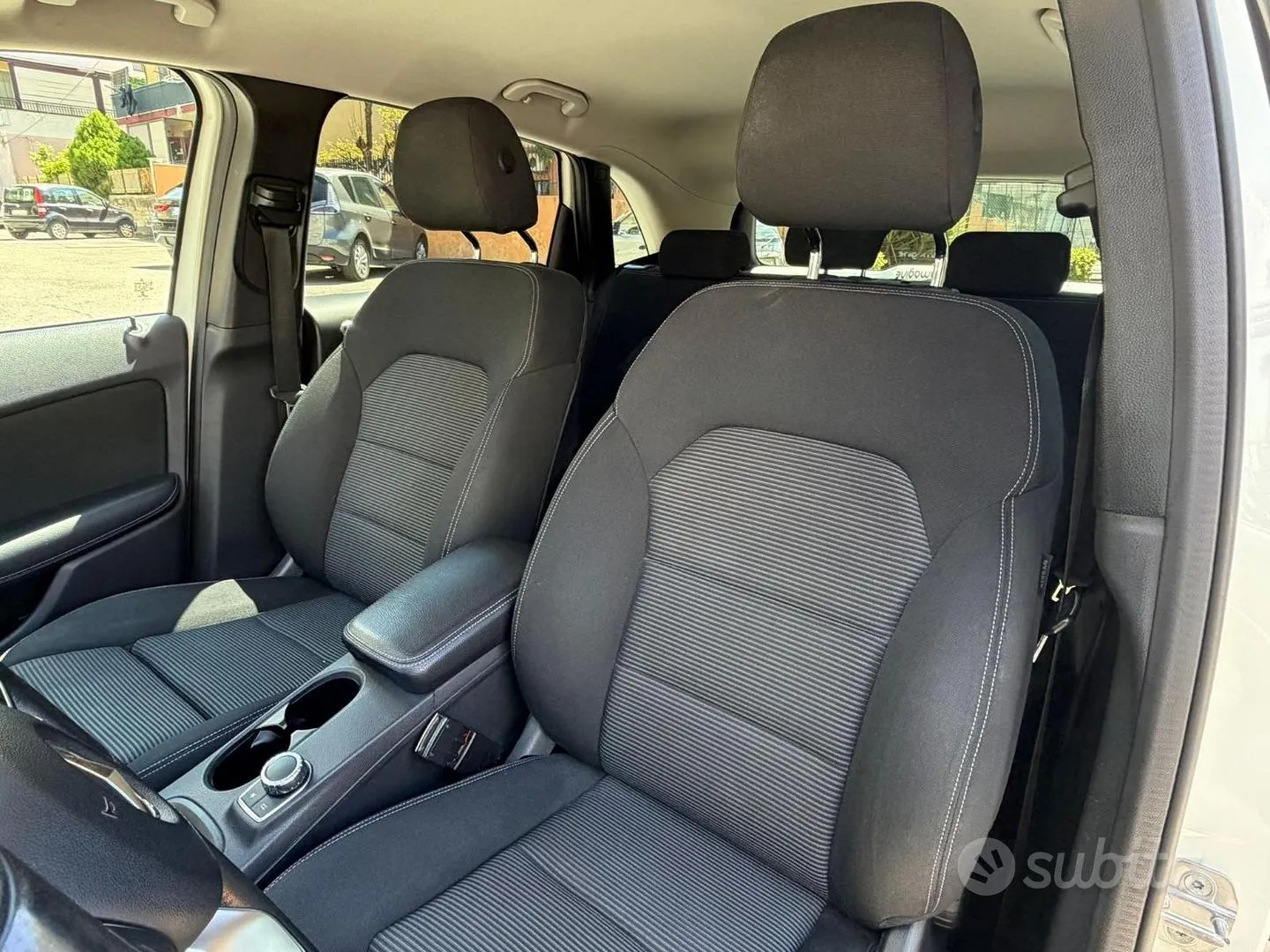 Mercedes-Benz B-Class 2018 photo 3