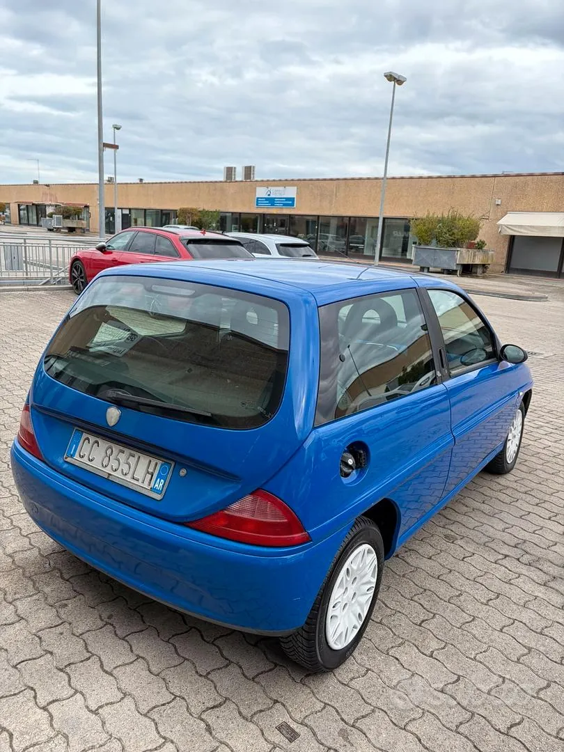 Lancia Y 2003 photo 5