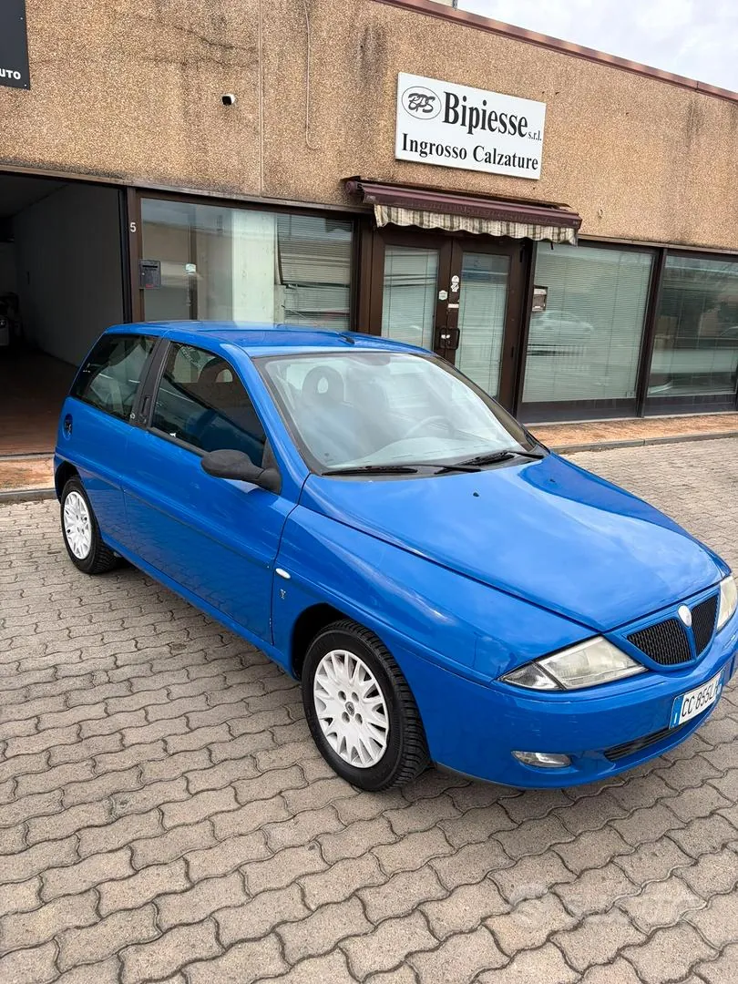 Lancia Y 2003 photo 4