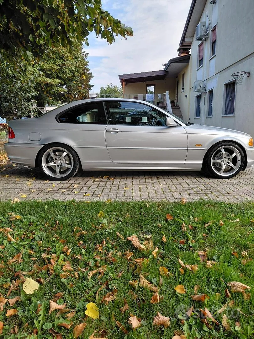 BMW E46 2003 photo 2
