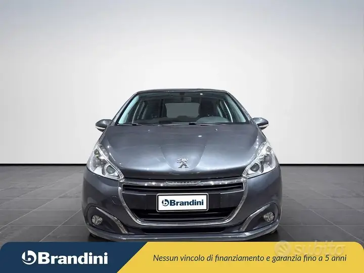 Peugeot 208 2016 photo 3