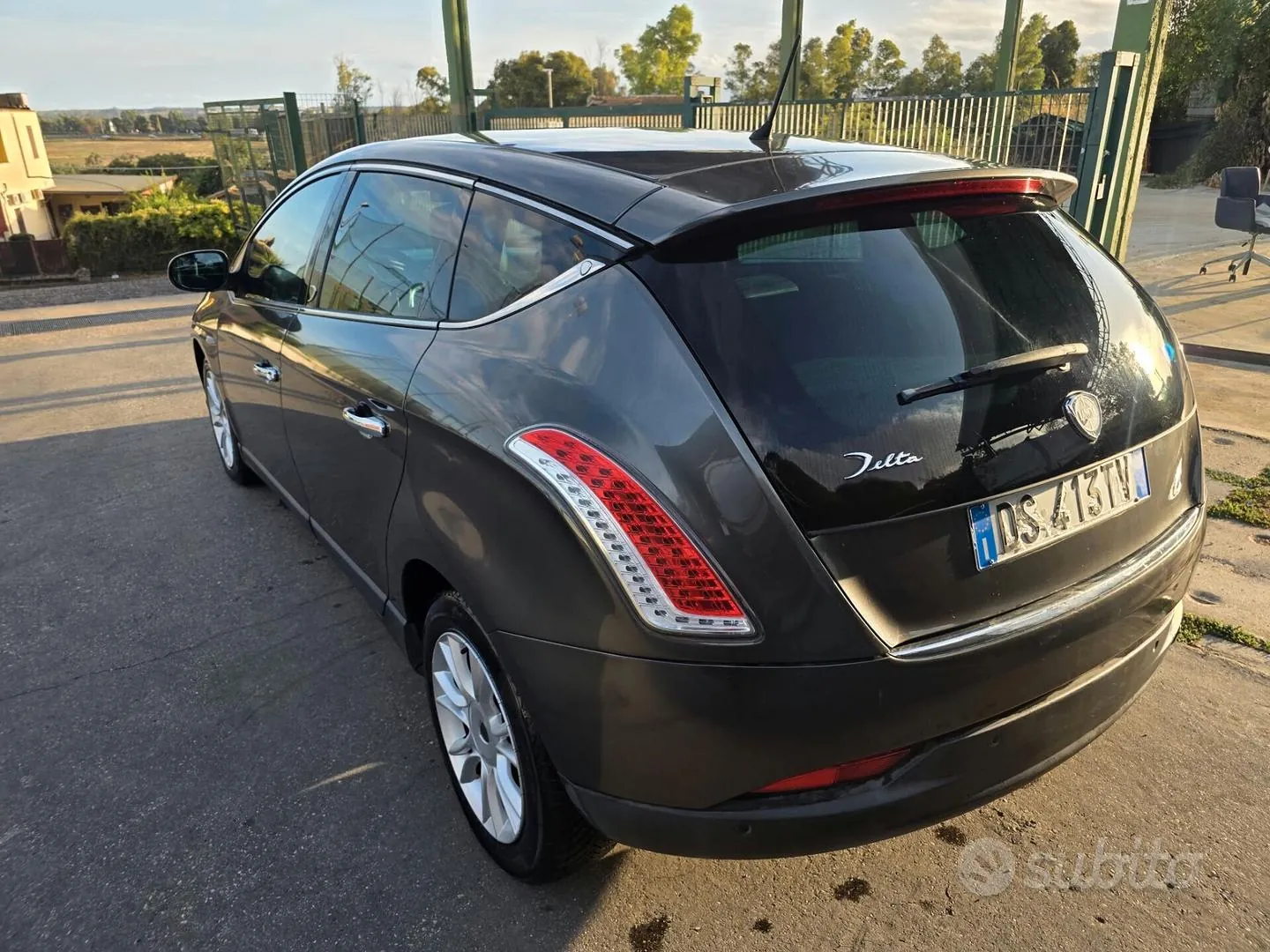 Lancia Delta 2009 photo 4