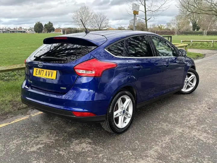 Ford Focus 2017 photo 3