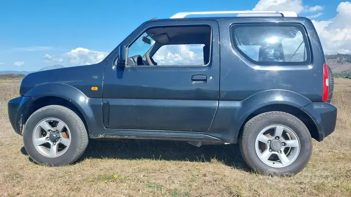Suzuki Jimny 2008 photo 4