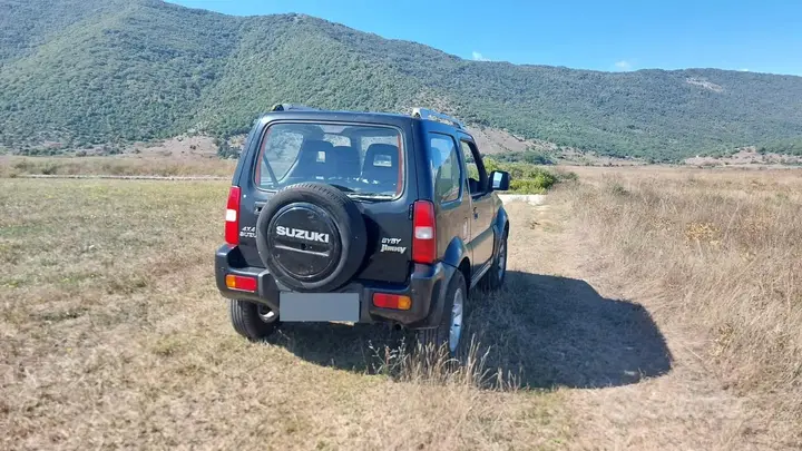Suzuki Jimny 2008 photo 2