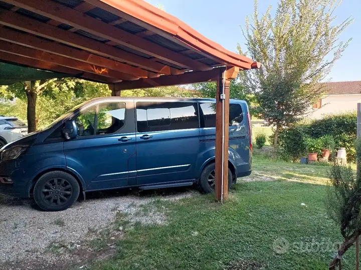 Ford Tourneo Custom