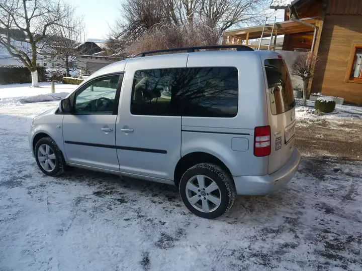 Volkswagen Caddy 2013 photo 3