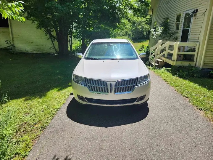 Lincoln Mkz