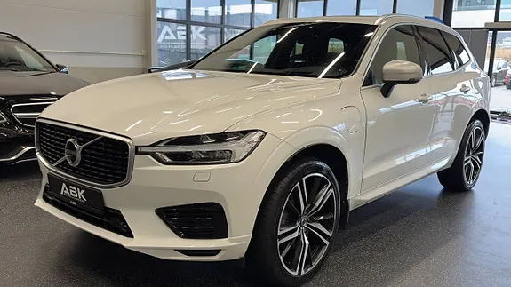 Volvo Xc60 2019 photo 2