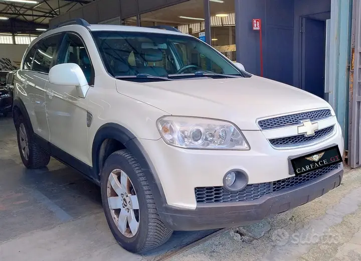 Chevrolet Captiva 2010 photo 3