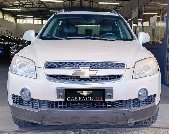 Chevrolet Captiva 2010 photo 2