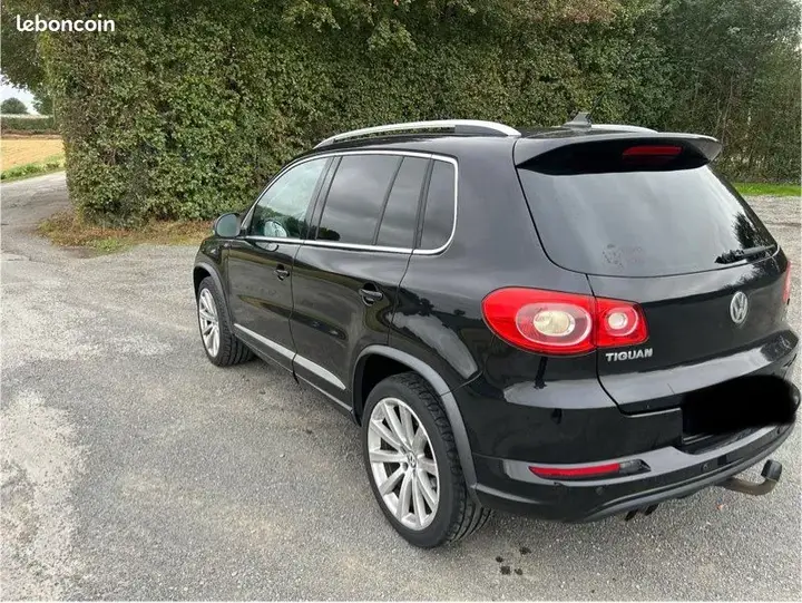 Volkswagen Tiguan 2010 photo 2