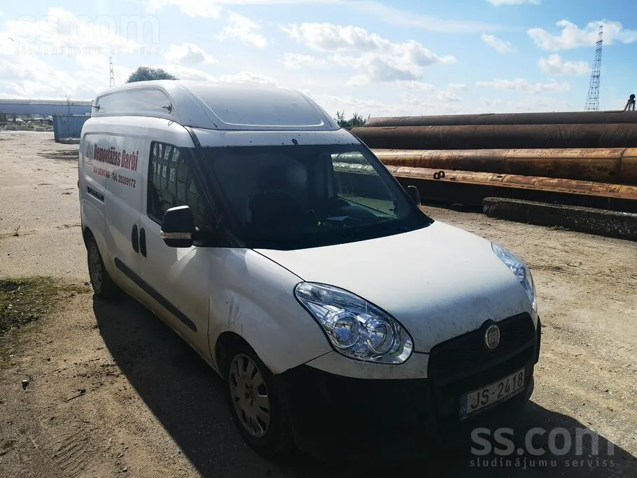 Fiat Doblo 2013 photo 2