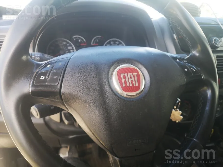 Fiat Doblo 2013 photo 3