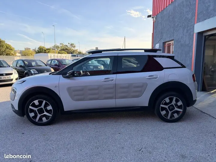 Citroen C4 Cactus 2015 photo 2