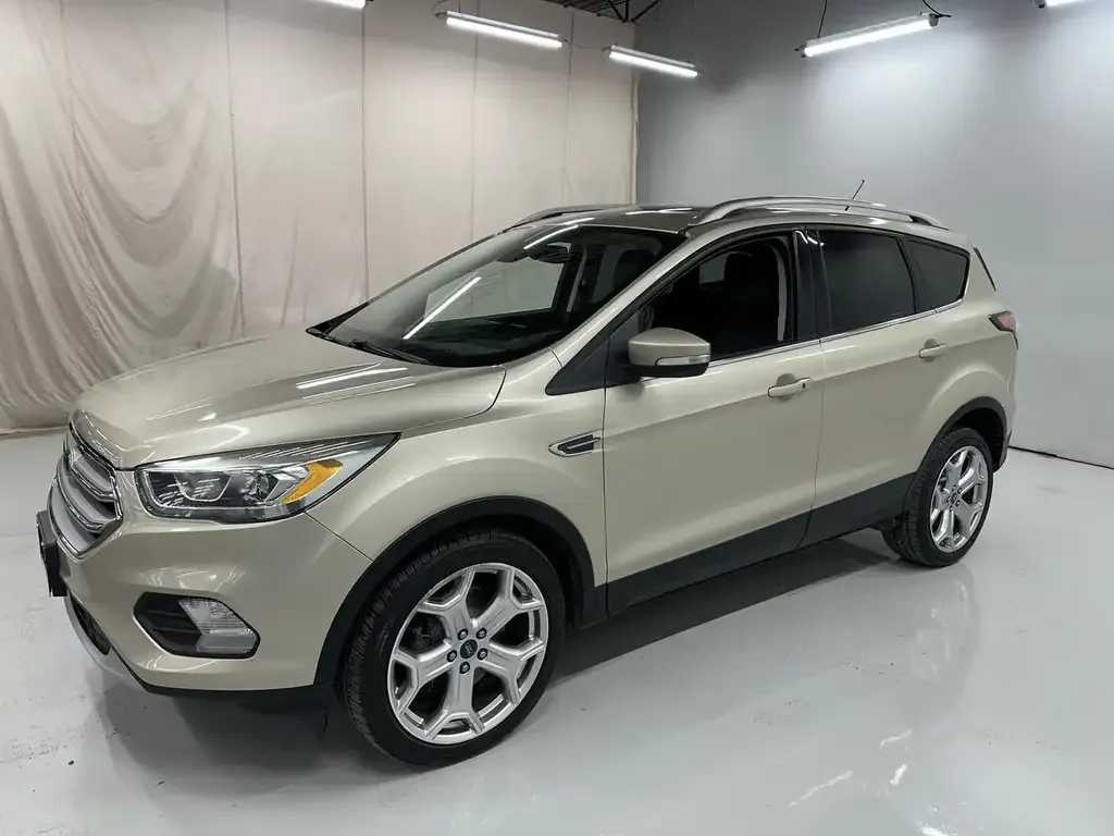 Ford Escape 2017 photo 3