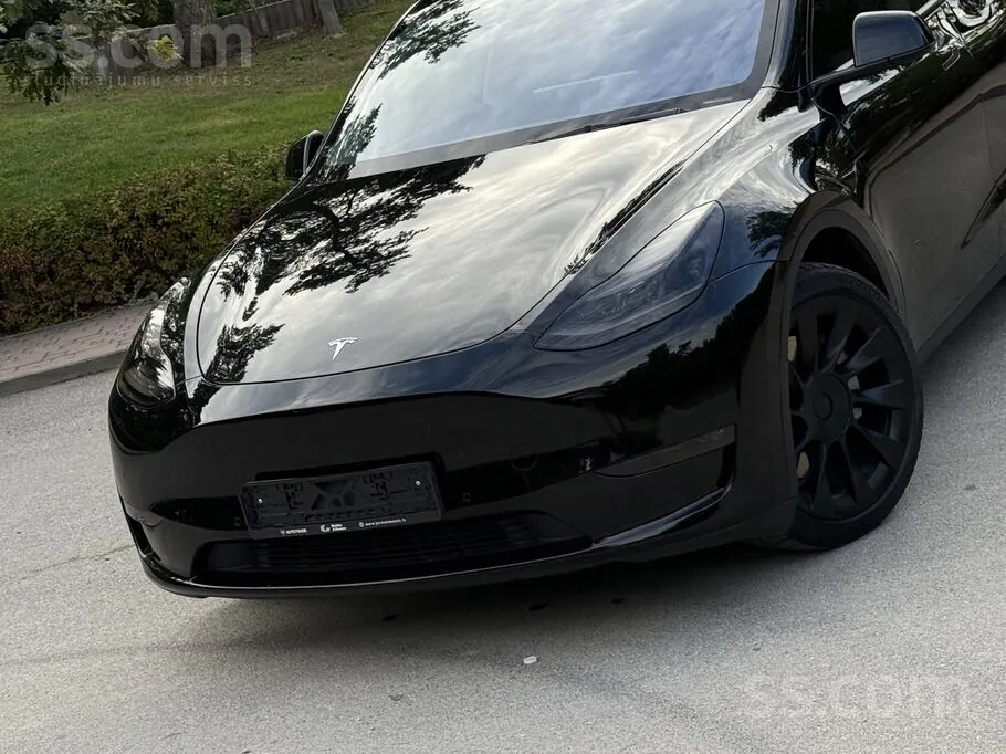 Tesla Model Y 2021 photo 3