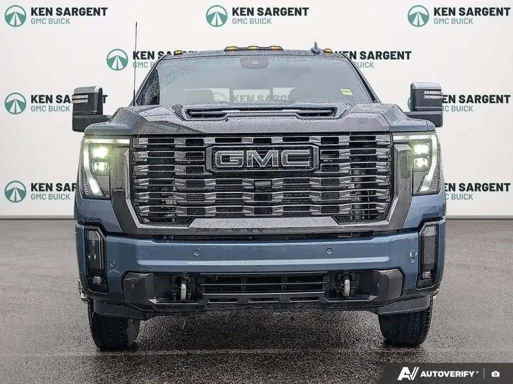 GMC Sierra 3500Hd 2024 photo 3