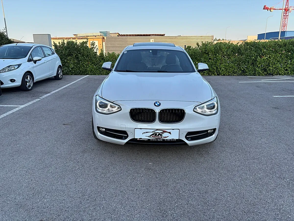 BMW 1 Series 2013 photo 2