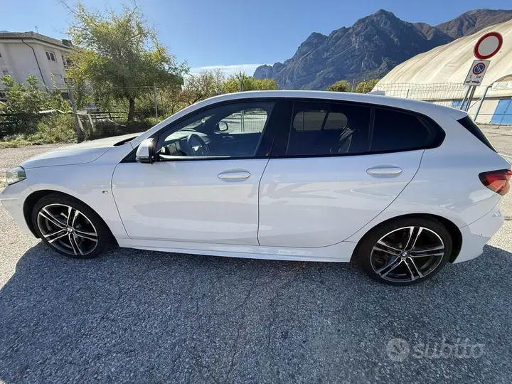 BMW 1 Series 2019 photo 3