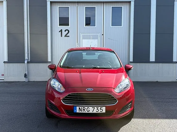 Ford Fiesta 2016 photo 2