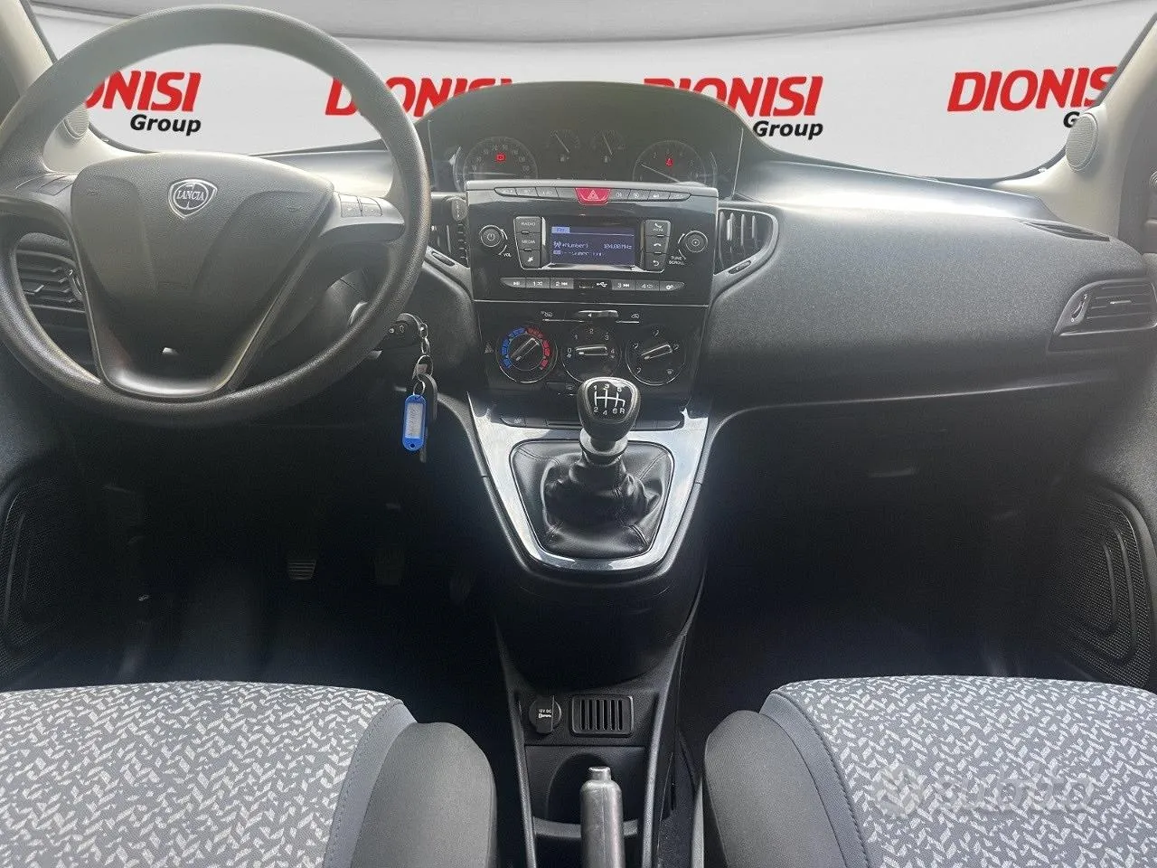 Lancia Ypsilon 2021 photo 4