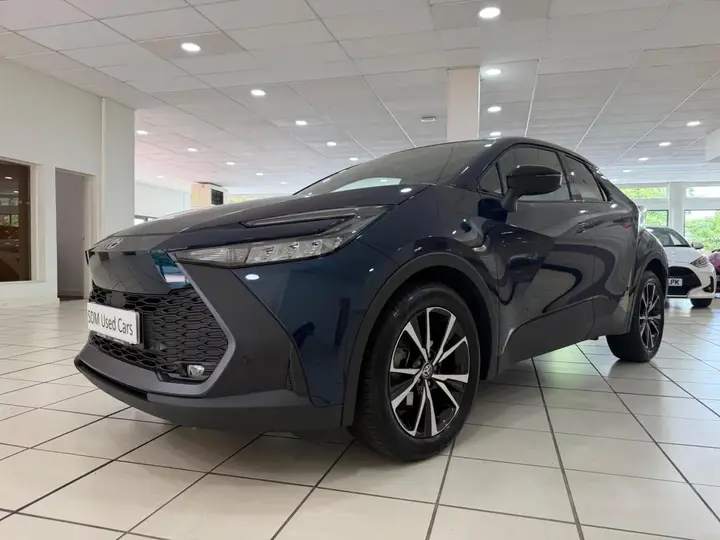 Toyota C-Hr 2025 photo 3