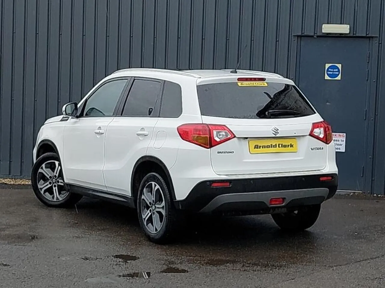 Suzuki Vitara 2018 photo 2