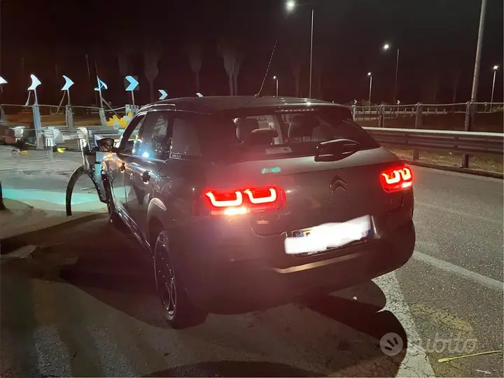 Citroen C4 Cactus 2018 photo 3
