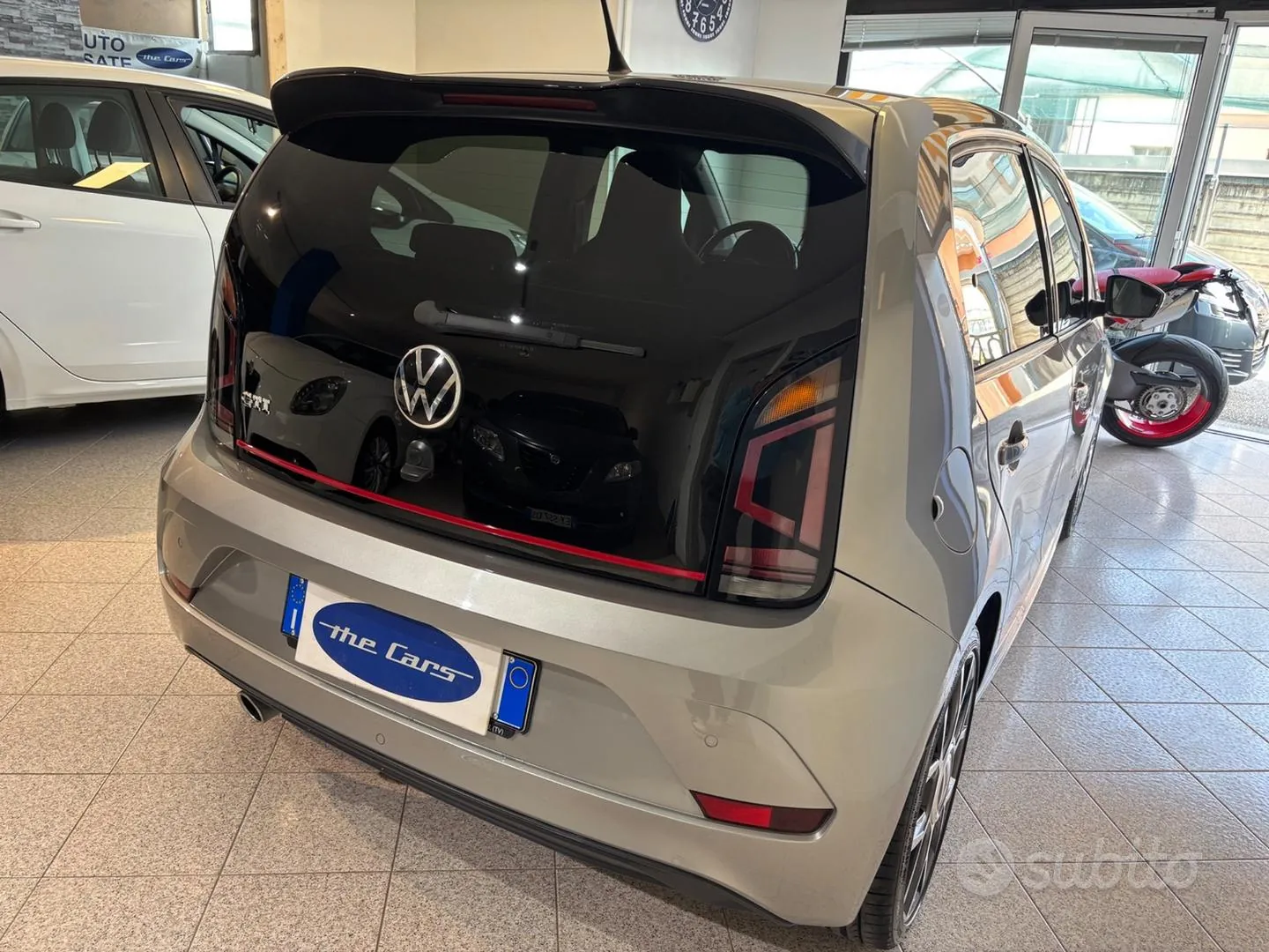 Volkswagen Up 2020 photo 5