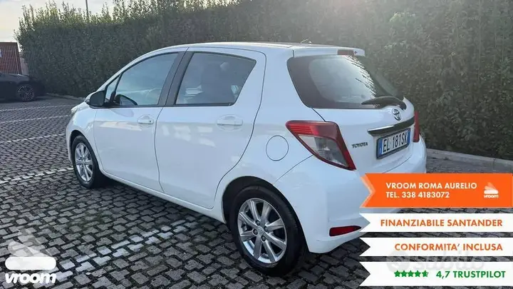 Toyota Yaris 2012 photo 4