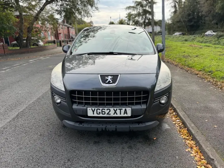 Peugeot 3008 2012 photo 2
