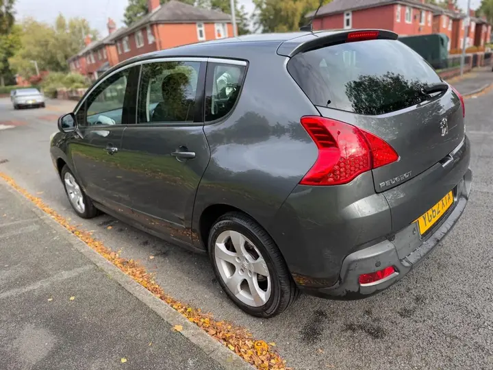 Peugeot 3008 2012 photo 3