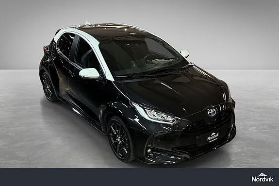 Toyota Yaris 2022 photo 4