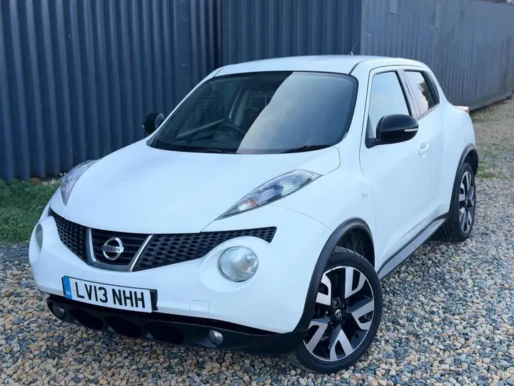 Nissan Juke 2013 photo 3